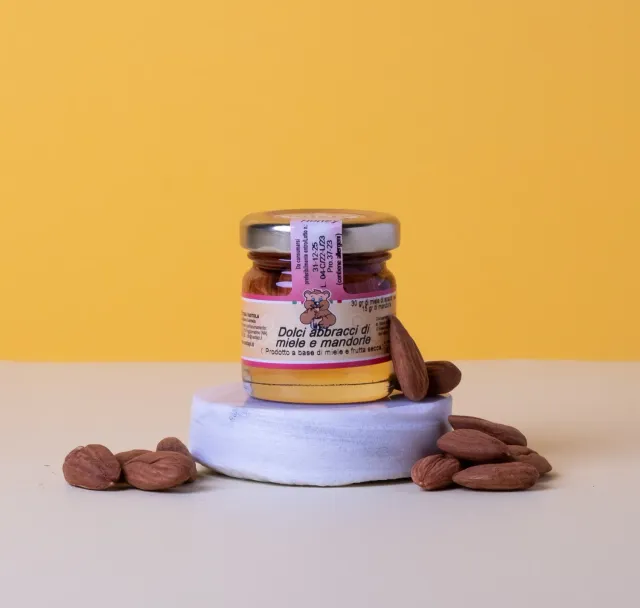 Miele Vastapi Abbracci miele e mandorle 45 g